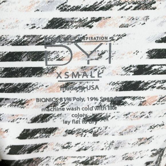 DYI Peloton Women's Bionic Capri Leggings XS White Gray Stripe Mid Rise Athletic - Picture 6 of 6